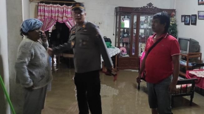 Malam Tahun Baru, 2 Kecamatan di Toba Diterjang Banjir Bandang