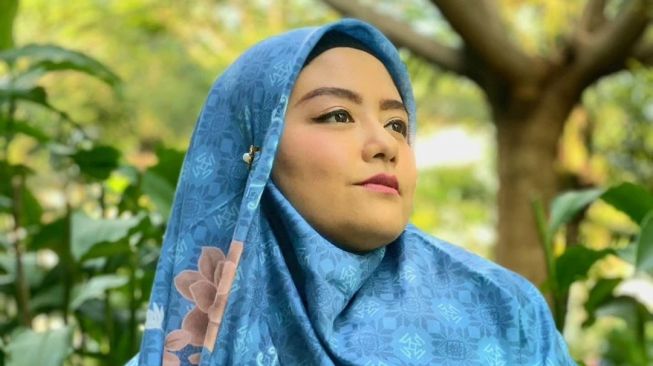 Potret Terkini Tika T2. (Instagram/@tika_ramlan)