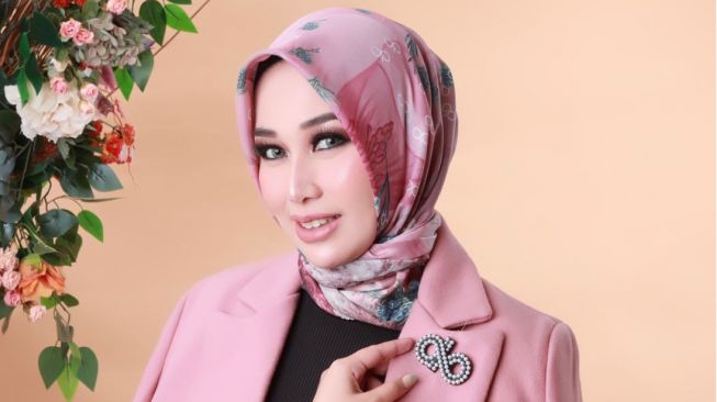 Awal Tahun, Donna Scarves Hadirkan Koleksi Terbaru Bertema 4 Musim