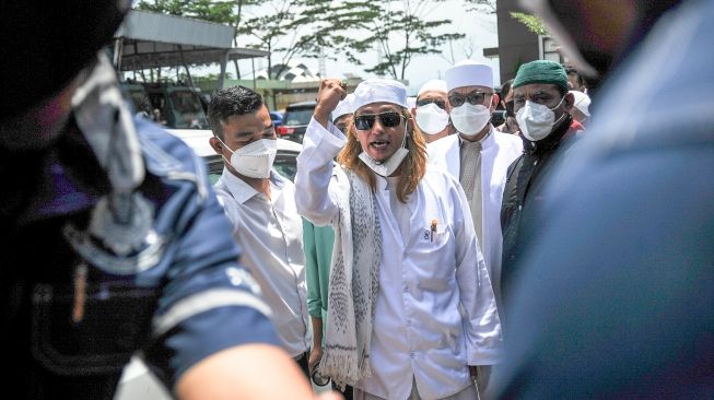 BEM Kampus Agama Islam Se-Indonesia Dukung Polisi Hukum Bahar bin Smith