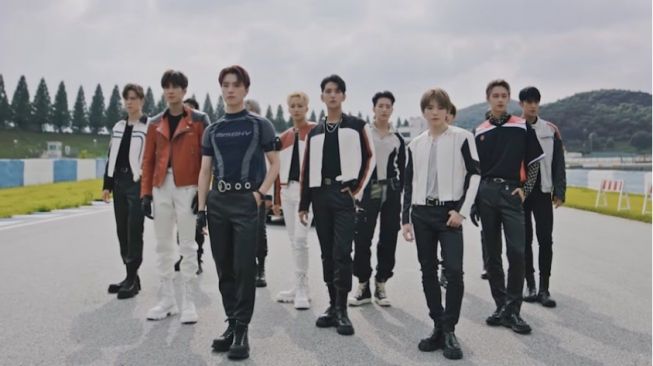 9 Rekomendasi Lagu SEVENTEEN Paling Hits Sepanjang 2021