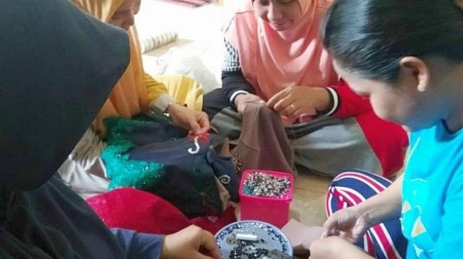 BRI Dukung Ernawati Jadi Pengusaha Sukses dan Mampu Berdayakan Kaum Perempuan