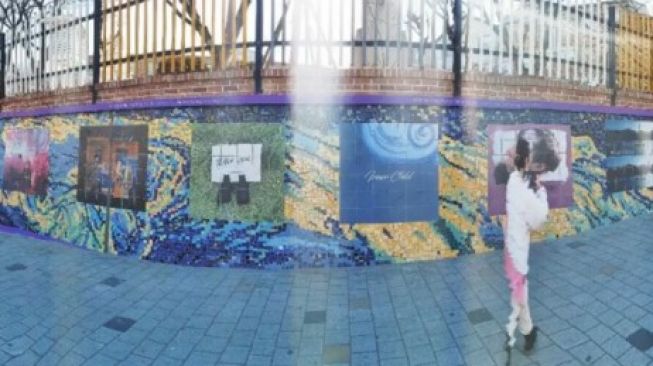 Mural V BTS Sepanjang 33M Jadi Wisata Turis di Daegu