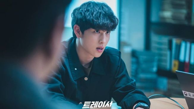 Pesona Im Siwan di Tracer. (Instagram/@mbcdrama_now)