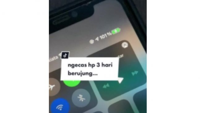 Ponsel diisi daya selama 3 hari (TikTok/@putcorn)