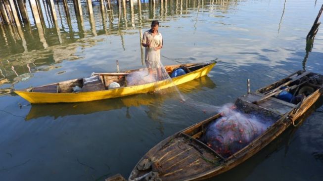 BMKG Kepri Peringatkan Nelayan Waspada Cuaca di Pergantian Tahun