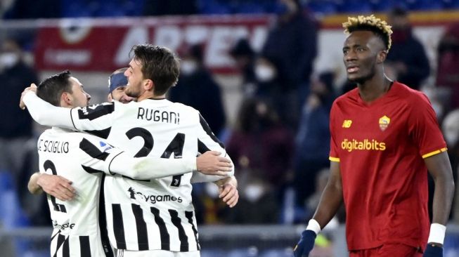 Hasil Liga Italia: Juventus Menang Dramatis, Atalanta Pesta Gol, Napoli Sempurna