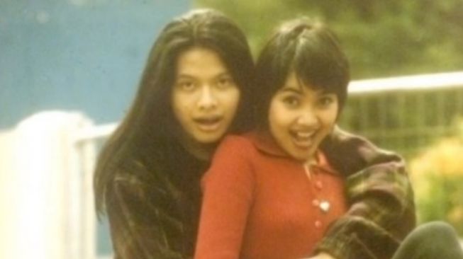 11 Januari Anniversary, Ini Potret Lawas Armand Maulana dan Dewi Gita saat Menikah