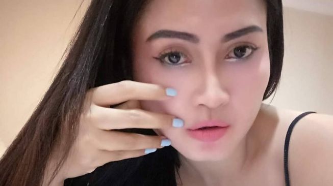 Biografi Profil Biodata Velline Chu instagram ig Penyanyi Dangdut Inisial VU Wikipedia Indonesia