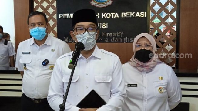 Ridwan Kamil Tunjuk Tri Adhianto Sebagai Plt Wali Kota Bekasi (Suara.com/Imam)