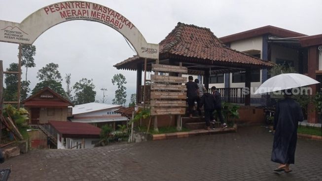 Pesantren Masyarakat Merapi Merbabu di Dusun Windusajan, Desa Wonolelo, Kecamatan Sawangan, Kabupaten Magelang. [Suara.com/ Angga Haksoro Ardi]