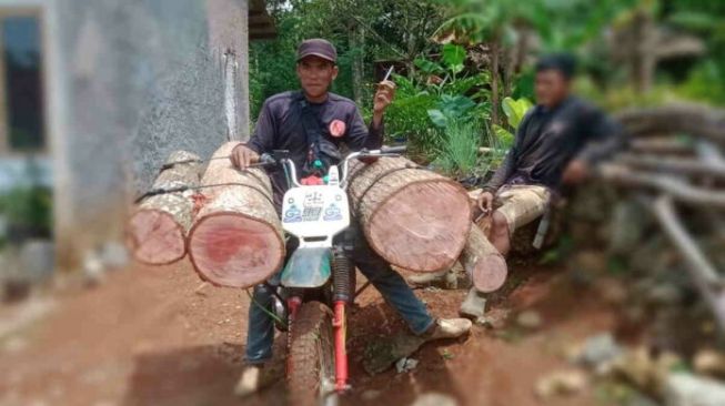 Ojek Motor di Pangandaran Bisa Dapat Rp 350 Ribu per Hari, Ini 'Penumpangnya'