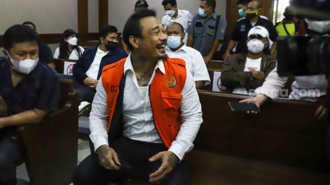 Akhirnya Hadiri Sidang Tatap Muka, Jerinx Kapok Nakal di Media Sosial