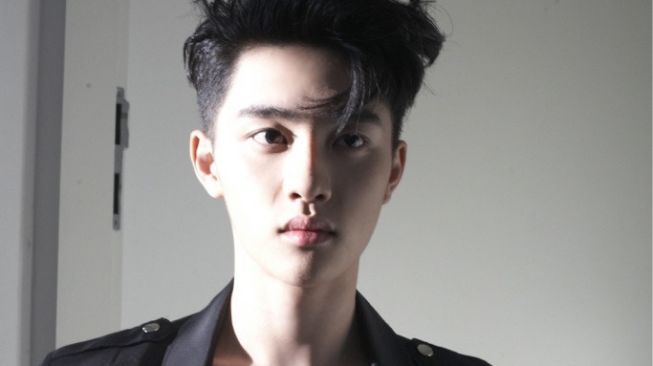  Transformasi D.O. EXO (kpopmap)