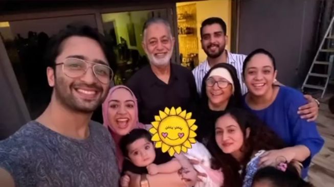 Momen Shaheer Sheikh dan Istri Momong Anak (instagram/@ruchikaakapoor/@shaheernsheikh)