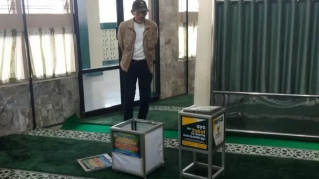 Pertahankan Kotak Amal, Marbot Sebuah Masjid di Bogor Terlibat Duel dengan Pencuri