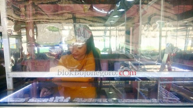 Naik Lagi, Harga Jual Antam Jadi Rp941.000 per Gram