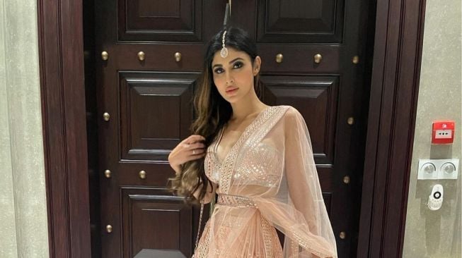 Mouni Roy. [Instagram/@imouniroy]