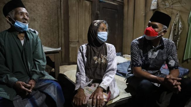 Tak Kapok Berikan Bantuan, Ganjar Bangunkan Puluhan Rumah Layak Huni untuk Warga Miskin di Kota Magelang