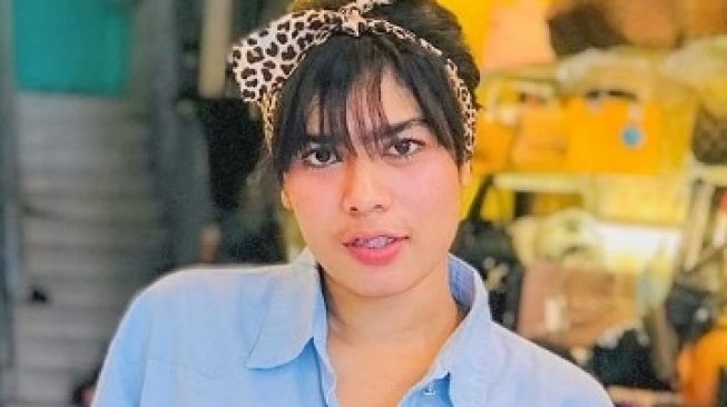 Diduga Sindir Chandrika Chika, TikTokers Ayu Wisya Dicibir Pansos