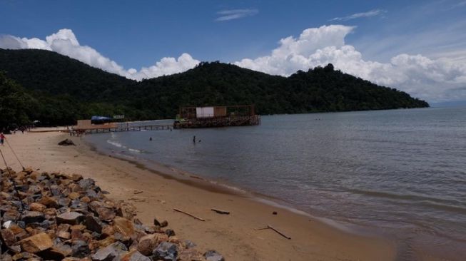 Biaya Masuk Pantai Pulau Datok akan Diberlakukan, Di Mulai Sejak Februari 2022
