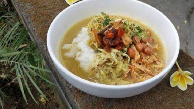 Bubur Mengguh, Makanan Khas Buleleng Bali Dengan Rasa Pedas Dan Gurih