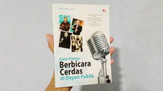 Cara Pintar Berbicara Cerdas di Depan Publik, Seni Berbicara Itu Penting!