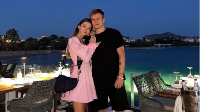 Istri Pesepakbola Ukraina Oleh Danchenko Tewas Mengenaskan Usai Alami Kecelakaan Hebat