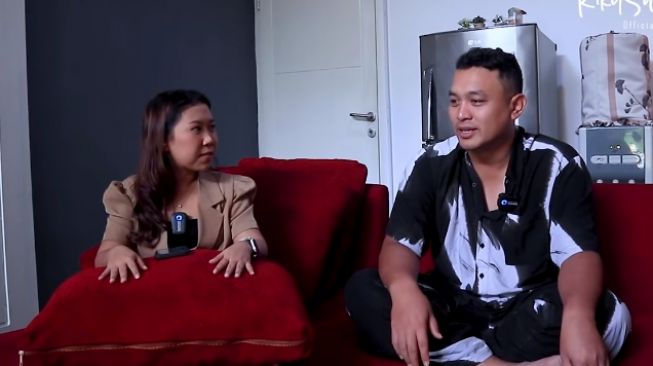 Kiky Saputri dan Gilang Dirga (YouTube.com)