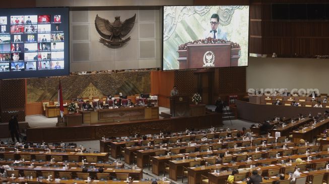 Respon Pengesahan UU IKN, Nicho Silalahi Minta Jokowi Segera Pindah Biar Istana Negara Dibikin Rumah Tinggal