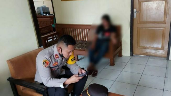 Miris! Seorang Perempuan di Tasikmalaya Dihajar Pakai Tabung Gas Melon oleh Suaminya Sendiri