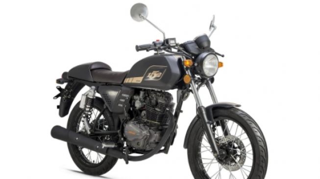 Penantang Kawasaki W175 bernama Keeway Cafe Racer 152 2022 (Arenamotosikal)