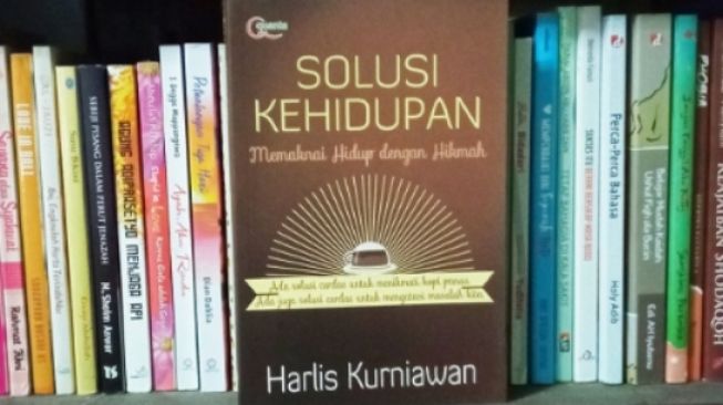 Merenungi Hikmah Kehidupan dalam Buku Solusi Kehidupan