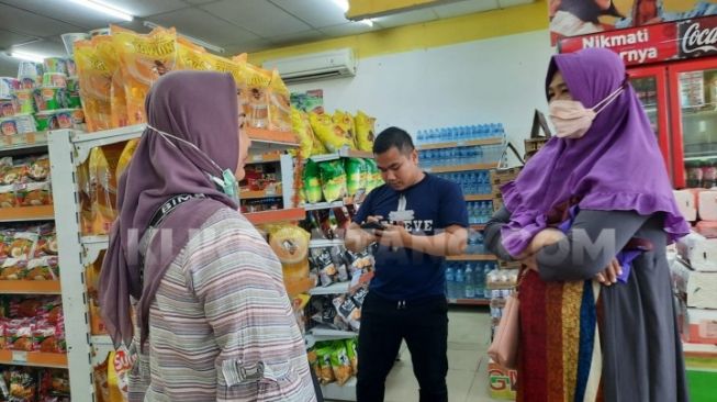 Harga Minyak Goreng Rp 14 Ribu, di Bontang Baru Bisa Dibeli di 3 Minimarket Ini