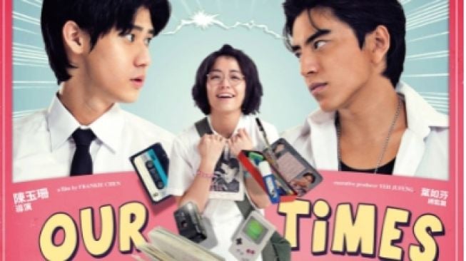 Ulasan Film Taiwan Our Times (2015): Penyesalan Cinta Pertama yang Tak Terucap