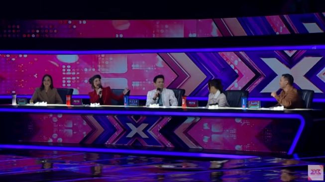 Juri X Factor komentari penampilan Danar [YouTube: X Factor Indonesia]