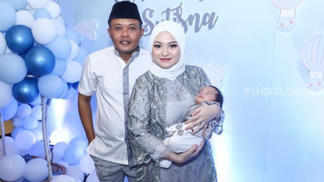 5 Artis yang Ngaku Tak Diberi Nafkah Anak oleh Mantan Suami