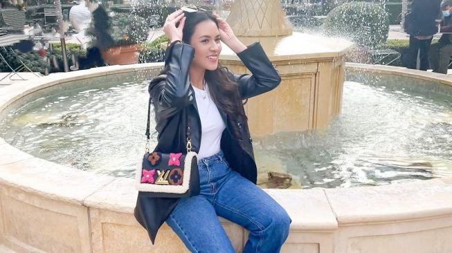 Potret Raisa Liburan di Amerika (Instagram/@raisa6690)