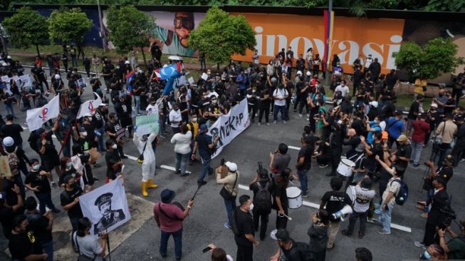 Diduga Lakukan Pelanggaran, Sebanyak 150 Pengunjuk Rasa Desak Ketua KPK Malaysia Ditangkap