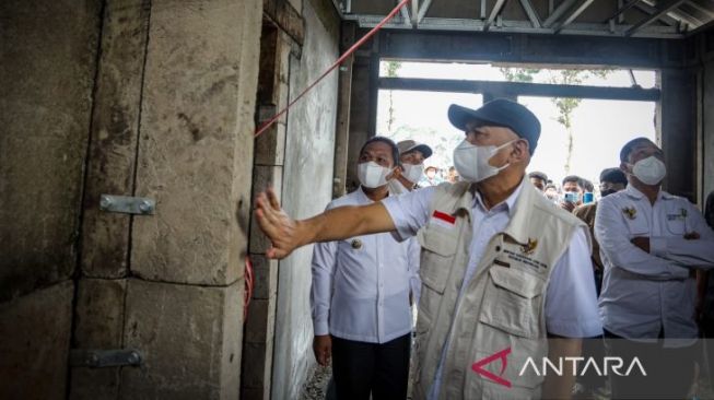 Kawasan Relokasi Hunian Baru Korban Bencana Erupsi Semeru Berkonsep Desa Modern