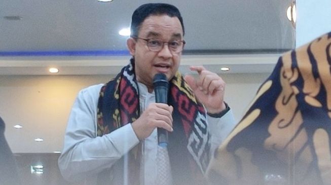 Anies Pamer Kemegahan JIS di Luar Kota, Fraksi PDIP DKI: Rakyatnya Sendiri Sedang Kebanjiran