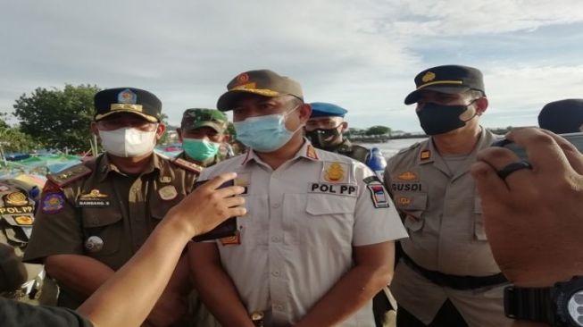 Tegas, Satpol PP Padang Bakal Tangkap Badut hingga Pengemis di Lampu Merah
