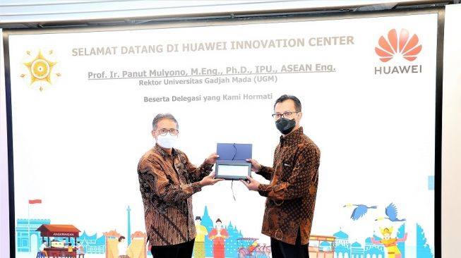 UGM Gandeng Huawei dalam Pengembangan Talenta Digital