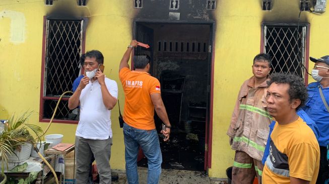 Rumah Penjual Bensin Eceran di Deli Serdang Terbakar, Indra Tewas-Ibunya Luka-luka