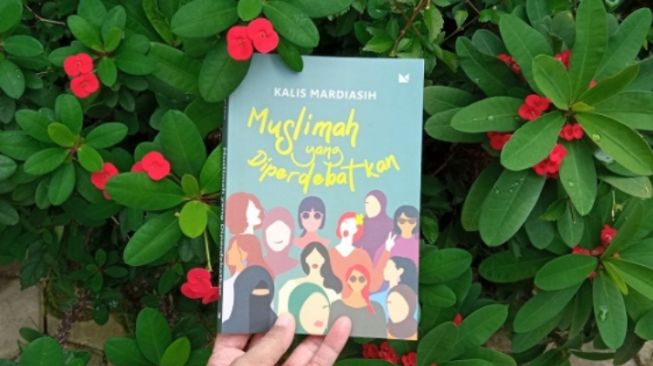 Ulasan Buku Muslimah yang Diperdebatkan: Ketika Perempuan Berbicara Haknya