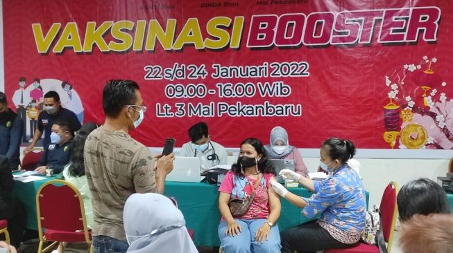 Binda Riau Geber Vaksinasi Booster, Sasar Lansia