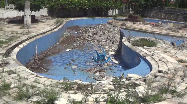Viral Kolam Renang Plaza Marina Berantakan Tak Terawat Gegara Pandemi Covid
