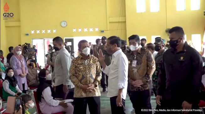 Tengok Proses Vaksin Covid-19 di Kepulauan Riau, Jokowi: Semoga Bisa Jadi Pagar Bagi Penyebaran Omicron