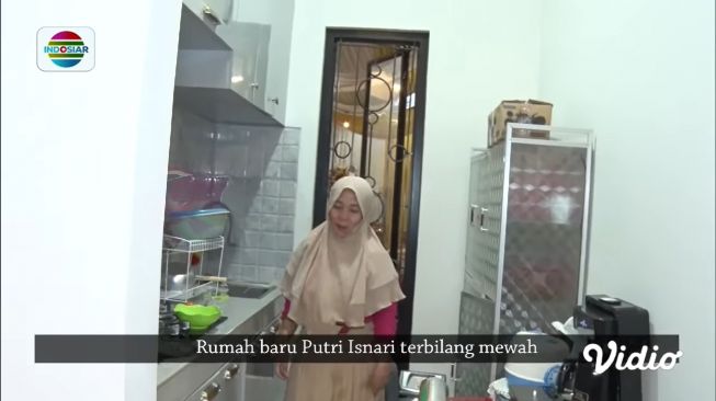 Potret Rumah Putri DA (YouTube/Indosiar)