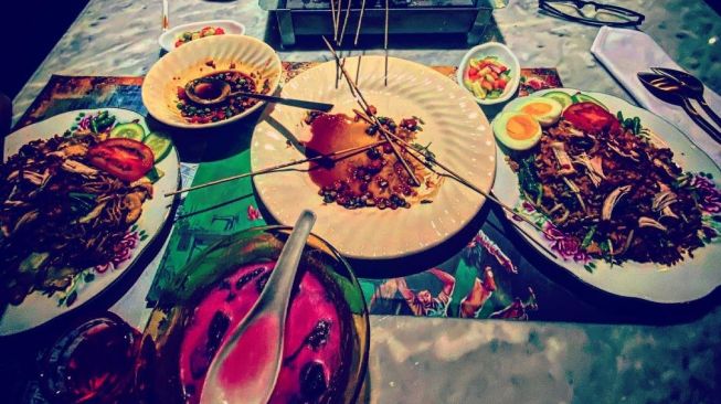 Potret Restoran Ahmad Dhani Wisma Dewa 19 (YouTube/VIDEO LEGEND)